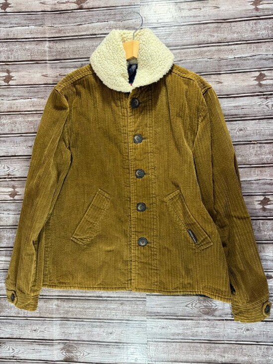 LAVENHAM Other - LAVENHAM sherpa neck corduroy jacket size Medium color green made in England